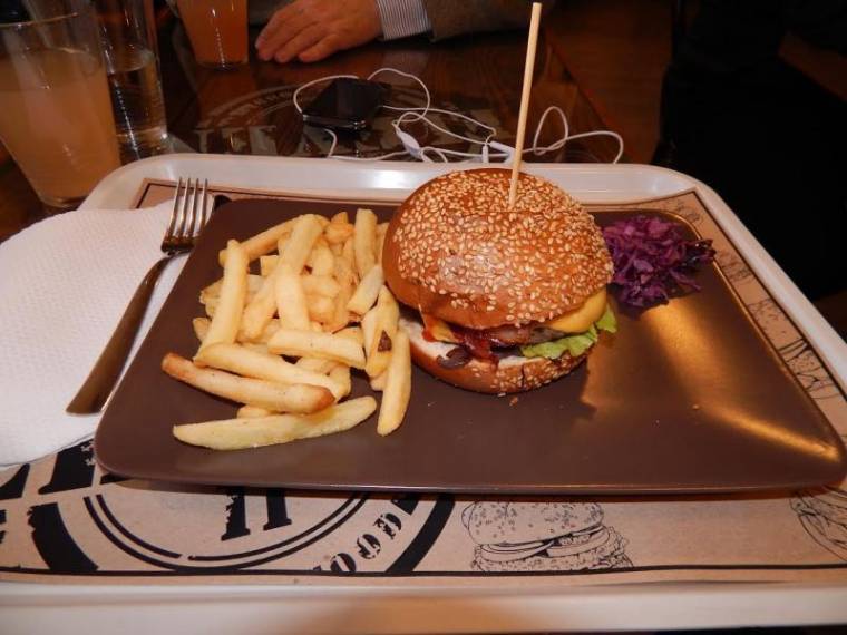 Kézműveskultusz és hamburgerláz