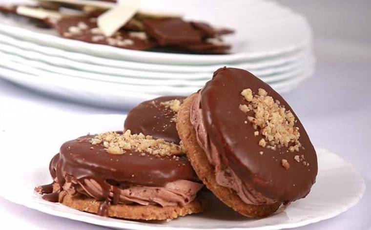 Islercsokoládé „puszerli”