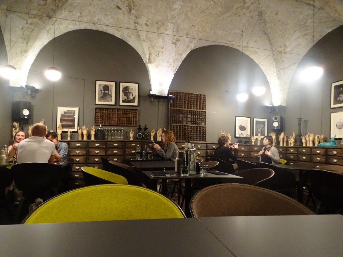 A Cabinetként emlegetett bár olyan, mint egy parányi ékszerdoboz: minden ki van találva a legapróbb részletekig &bullet;  Fotó: Dorozsmai Endre