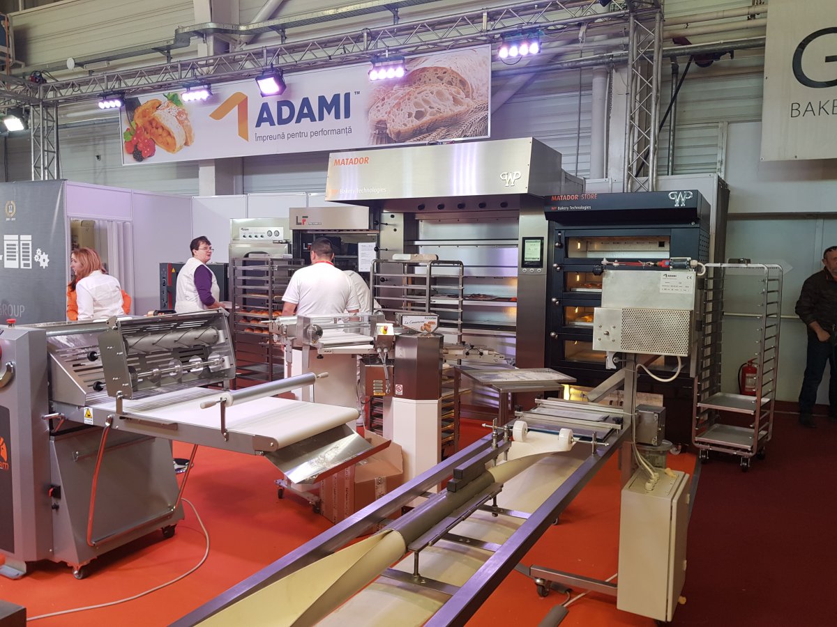 Modern sütőipari gépsorok az aradi expón &bullet;  Fotó: Makkay József