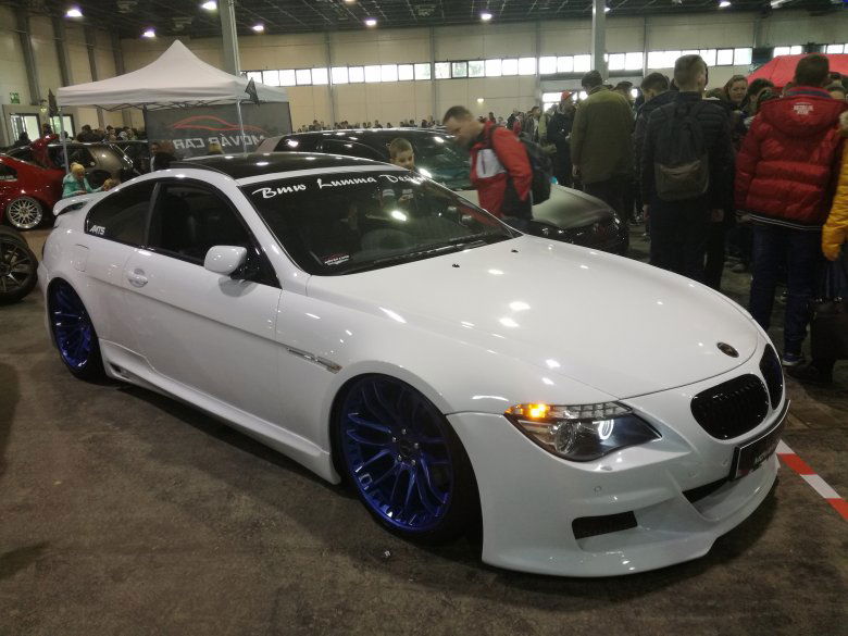 Új típusú BMW. Magyarország ma Közép-Kelet-Európa autós nagyhatalma •  Fotó: Ilyés Szabolcs