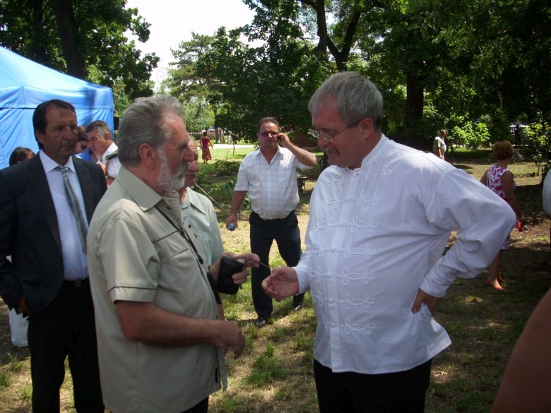 Csomós Attila mérnök Fazekas Sándor mezőgazdasági miniszterrel beszélgetett az agrárium jövőjéről •  Fotó: Bakó Zoltán