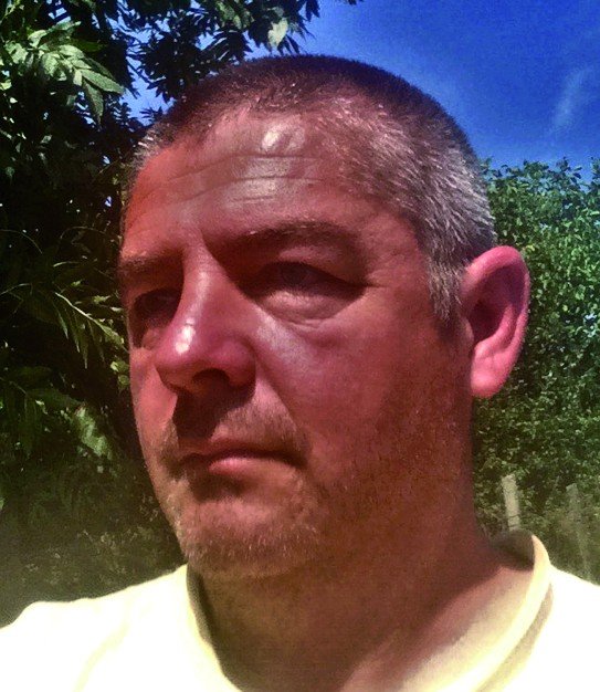 Fazakas Miklós egyhektáros területen termeszt zöldséget fólia alatt &bullet;  Fotó: EMGESZ