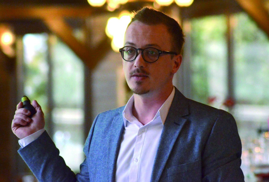 Pályázásra biztat Bartis Botond, a GoodWill Consulting munkatarsa &bullet;  Fotó: Aranyosszéki Gazdák Egyesülete