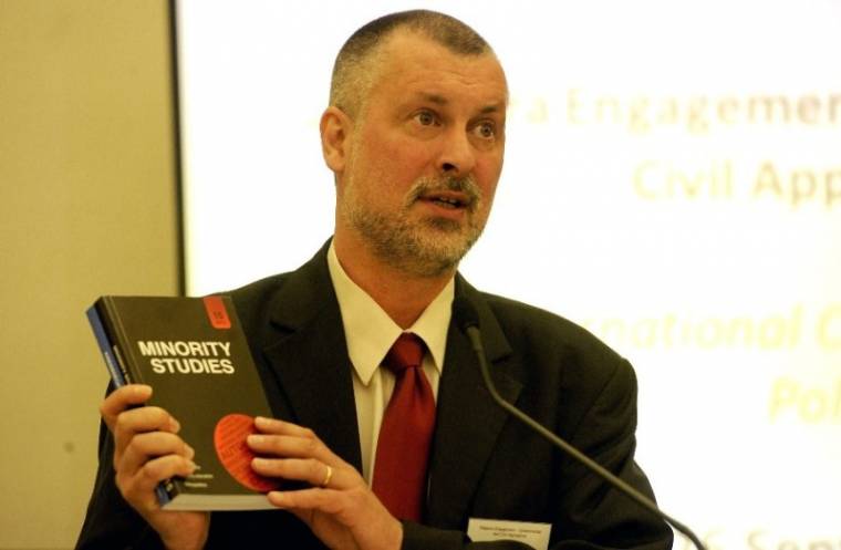 Aktív várakozástól a politikai cselekvésig