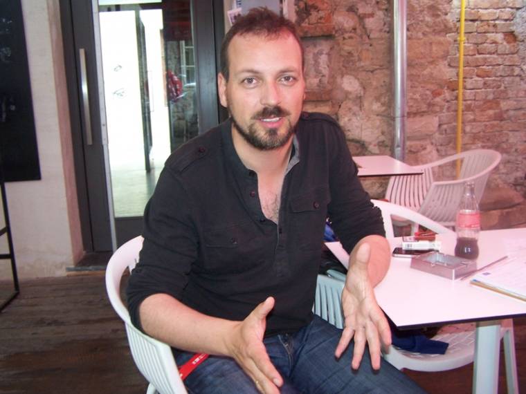 Akit telibe talált a film