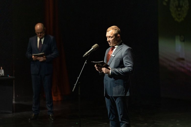 Bedő Imre, a Gránit Oroszlán Példakép Díj alapítója szerint egyre nagyobb szükség van olyan férfiakra, akik példát mutatnak a fiataloknak, hitet adva a családban •  Fotó: Férfiak Klubja