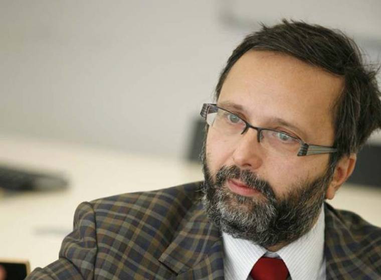 Szemben a feledéssel