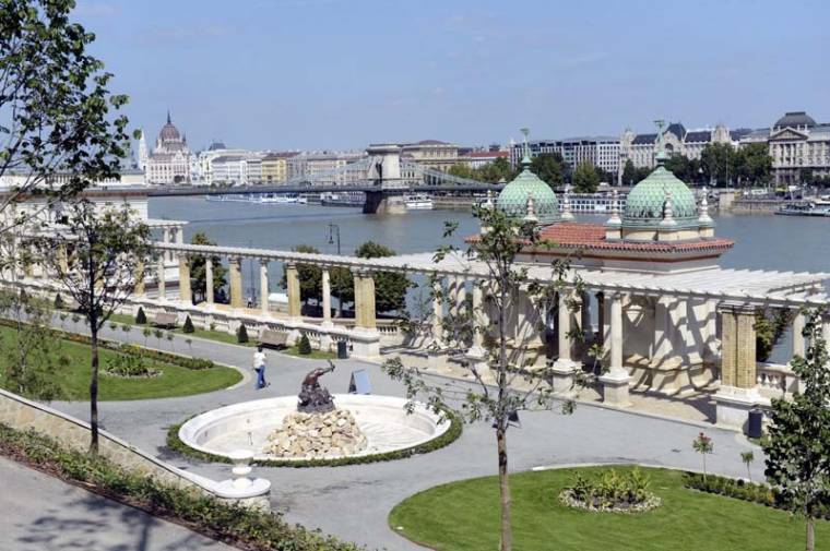 Régi fényében tündököl Ybl Miklós várkertje