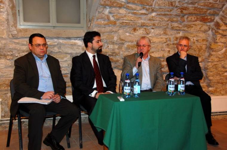 Kolozsvári vitaest a külhoniak országgyűlési választásáról