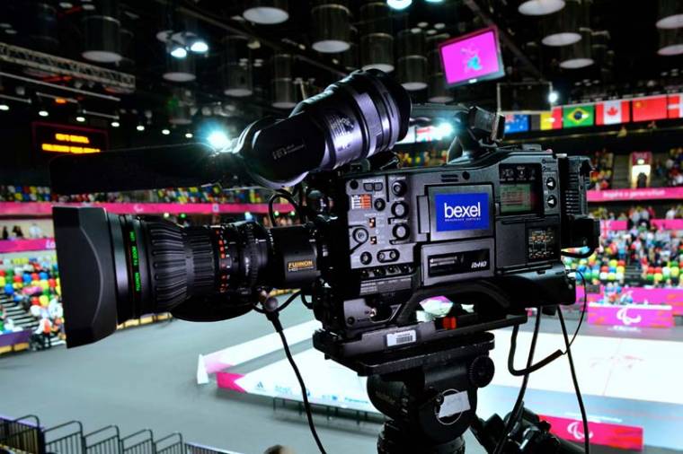 Búcsú Gundel-Takács hangjától