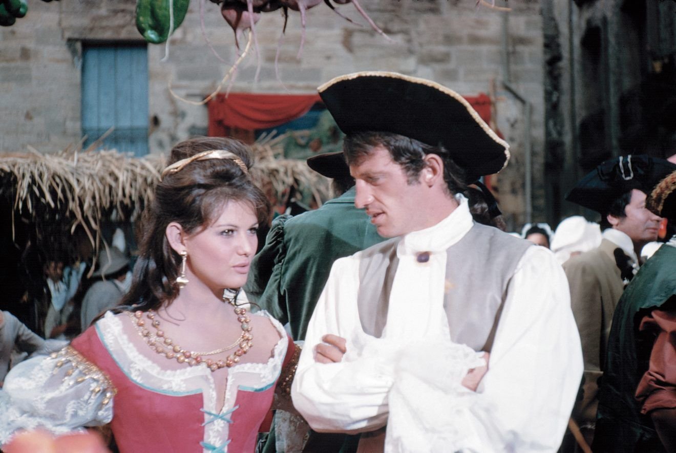 Május 17-én este látható a Cartouche című francia film Jean-Paul Belmondo és Claudia Cardinale főszereplésével •  Fotó: Duna televízió