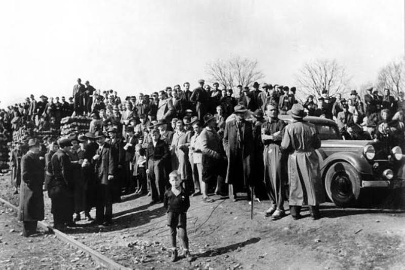 1947. április 12-én kezdődött el a felvidéki magyarok kitelepítése 