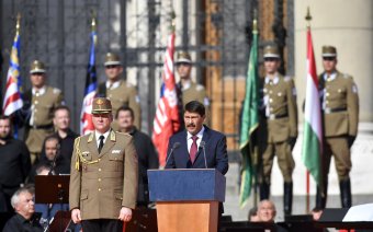 Magyar politikai csatározások – a haza minden előtt