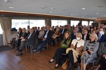 A pénzelvonások ellenére is elvárja az EU Magyarországtól, hogy Ukrajnát finanszírozza – a magyar kormány szemléletváltást akar