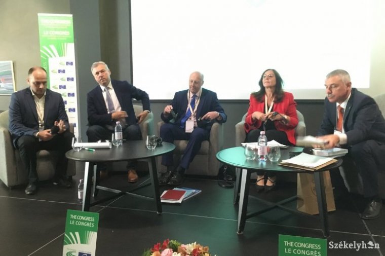 Európai jelentés román ellenszélben