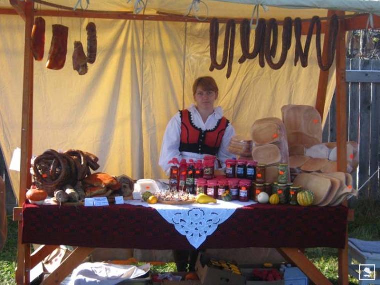 Akácmézkérdés: magyarországi vagy erdélyi?