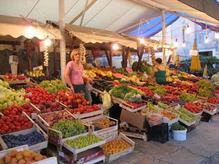 Gyümölcsök a vegyszerek árnyékában