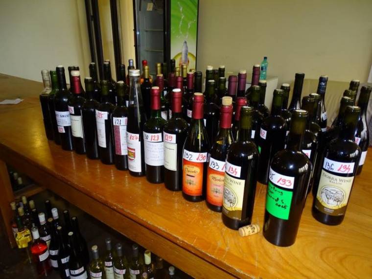 „Jó boroknak szép hazája, Erdély”