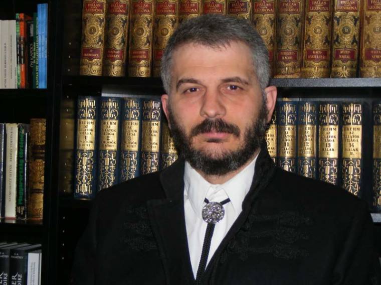 A neptuni sugárút fényei