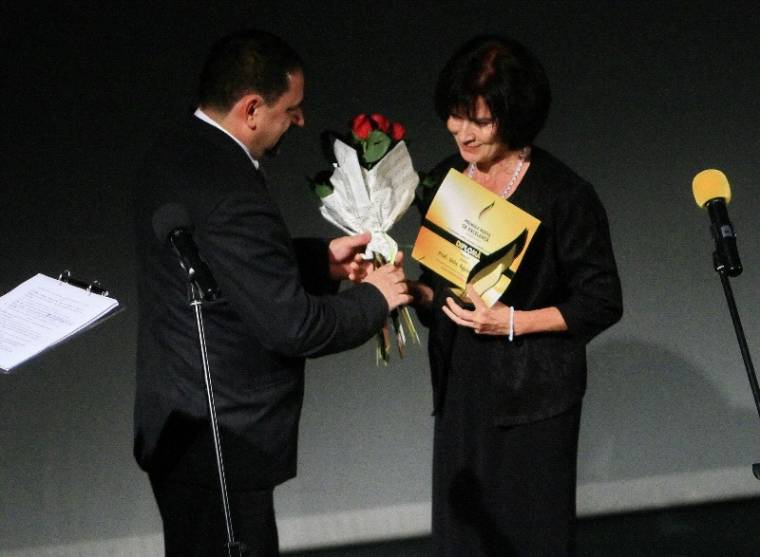 Erdélyi Napló- és Krónika-díj Egyed Emesének