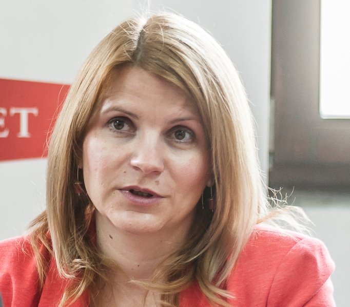 Sándor Krisztína: a szavazatokat erdélyi magyar szervezetek gyűjtik össze •  Fotó: Veres Nándor