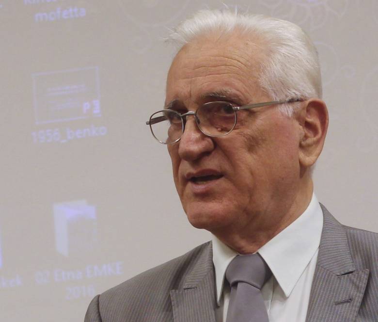 Kása Zoltán: „A halogatásnak Neptun az előzménye, amikor az RMDSZ politikusai a mai multikulturális felsőoktatásról is kiegyeztek a román politikummal”