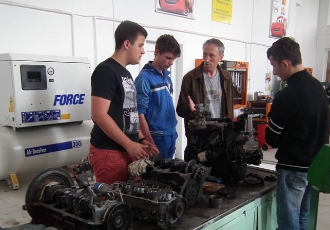 Szakoktatás: jövő ellenszélben?