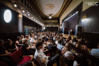 „A tudást senki nem veheti el tőletek” –  Az MCC Középiskolás Programjának diákjai búcsúztak a tanévtől