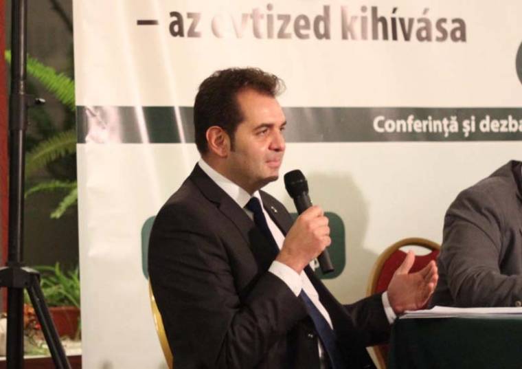 A barikád innenső oldalán