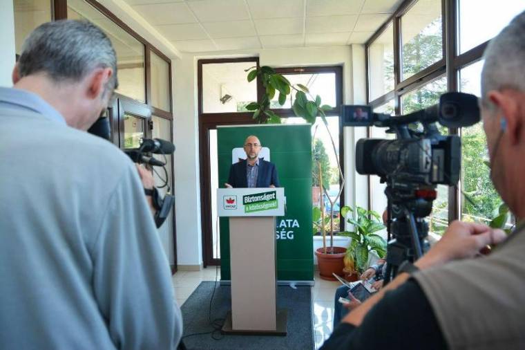 Dúl a belharc az RMDSZ-ben