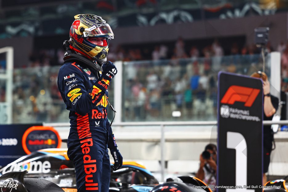 Az Abu-Dzabi Nagydíj győztese, Max Verstappen •  Fotó: Facebook/Max Verstappen