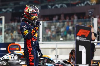 Forma 1:  Verstappen rajt-cél győzelmet aratott az idényzárón Abu-Dzabiban