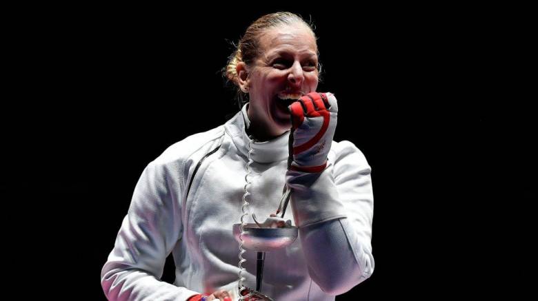 Szász Emese párbajtőröző olimpiai bajnok •  Fotó: MTI