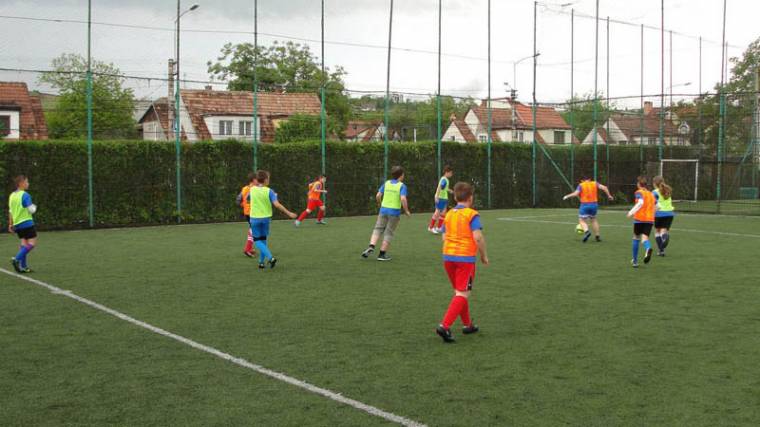 A szülői zseb és az edzők találkozása