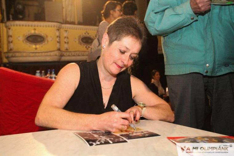 Diáksport-seregszemle igazi példaképekkel