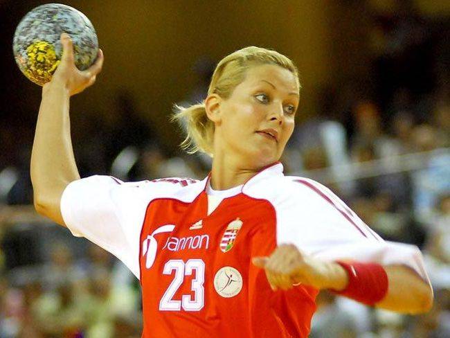 Szűcs Gabriella „román” lett