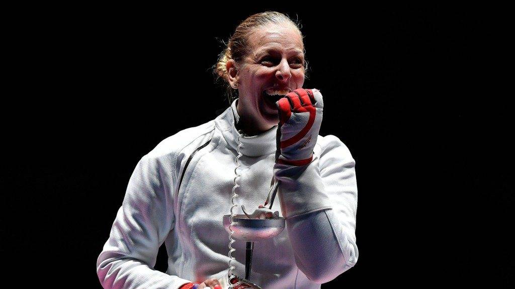 Szász Emese párbajtőröző olimpiai bajnok &bullet;  Fotó: MTI