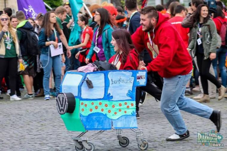 Anyu, vasárnapig nem beszélünk!