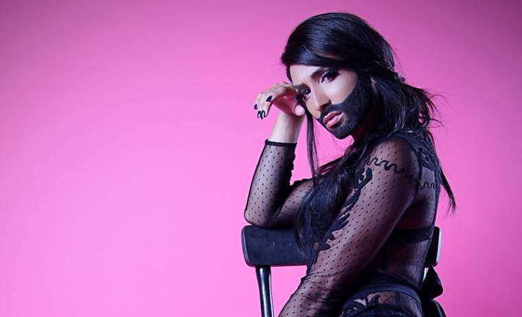 Nahát, egy szakállas nő!