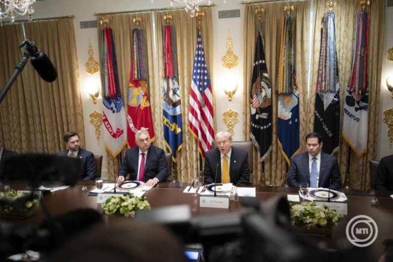 A Fehér Házban tartott közös sajtóértekezlet főleg az ukrajnai háborút érintette • Fotó: MTI/Miniszterelnöki Kommunikációs Főosztály/Fischer Zoltán