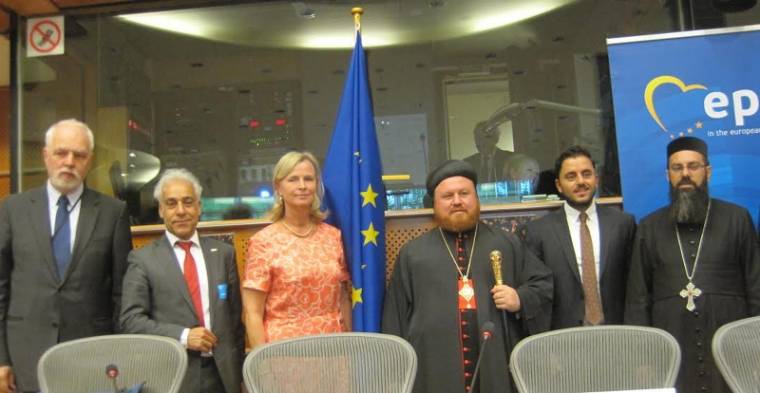 Ki menti meg az arameusokat?