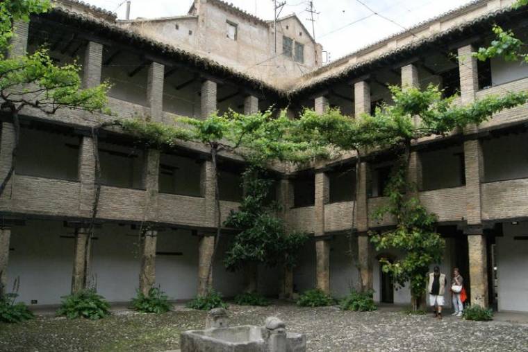 A gránátalma városa