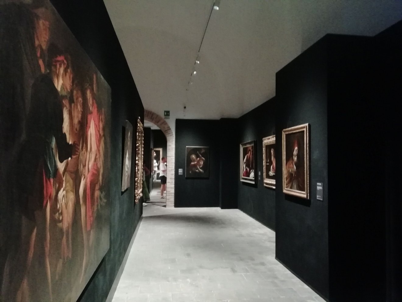 Caravaggio-kiállítás a St. Chiara kolostorban. A 16. századi itáliai festőművésznek és követőinek több értékes képét lehetett megcsodálni •  Fotó: Somogyi Botond