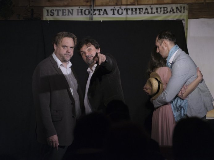Délvidék: Halottak napjától virágvasárnapig