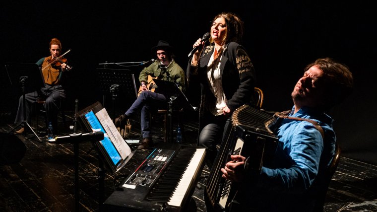 Cseh Tamás emlékest a magyar kultúra napján Sepsiszentgyörgyön