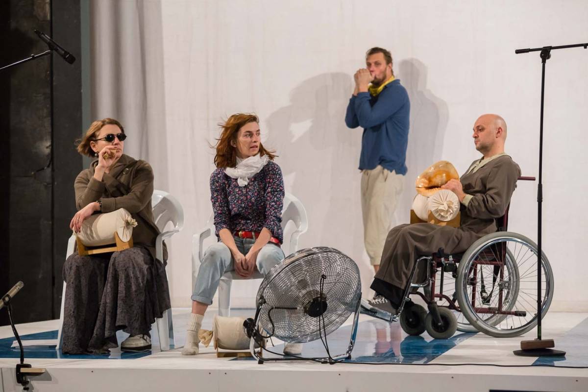 Vígjátékkal búcsúztak el az óévtől Sepsiszentgyörgyön &bullet;  Fotó: Barabás Zsolt