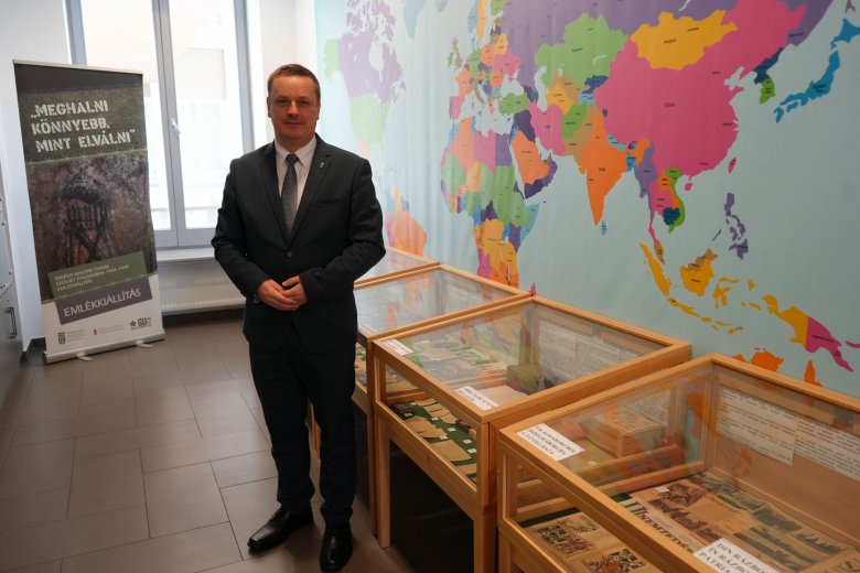 Murádin János Kristóf húsz éve kutatja a tömeges szovjet elhurcolásokat Erdélyből •  Fotó: Oláh-Badi Levente