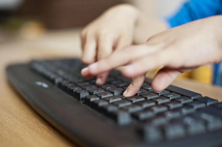 Internetszenny: a világháló sötét oldala