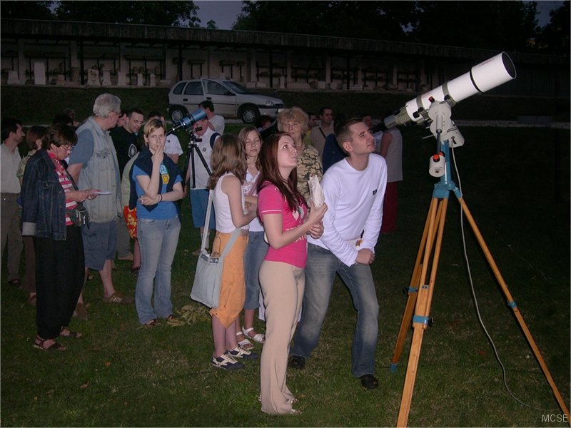 A Magyar Csillagászati Egyesület rendszeresen szervez éjszakai égboltkémlelést • Fotó: Magyar Csillagászati Egyesület